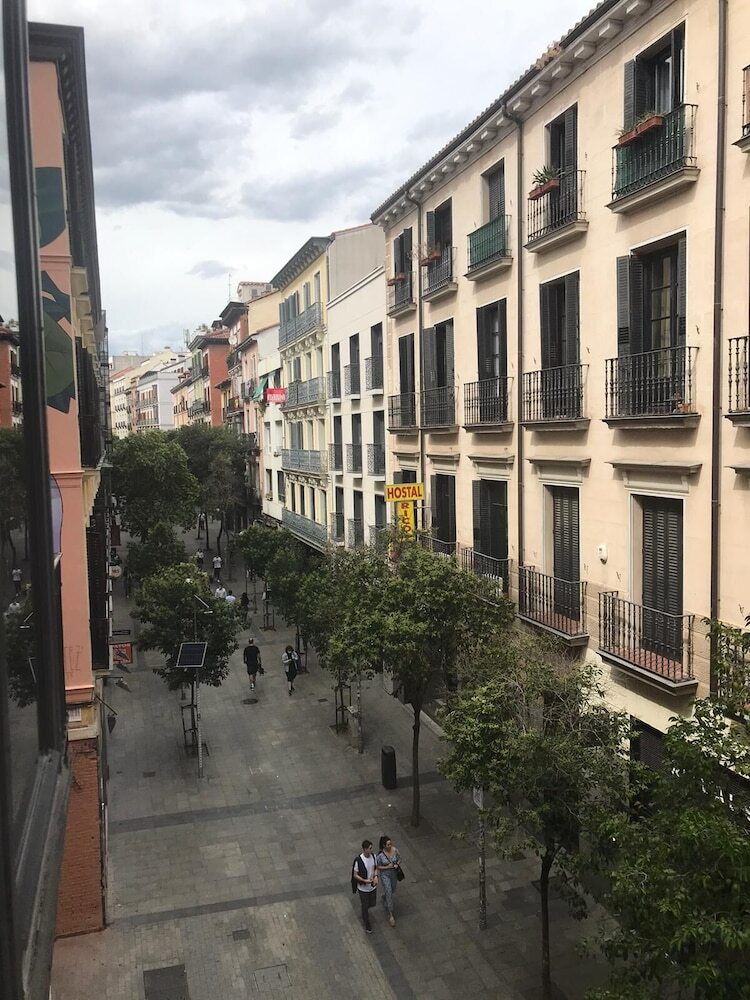 Pension Hostal Adeco