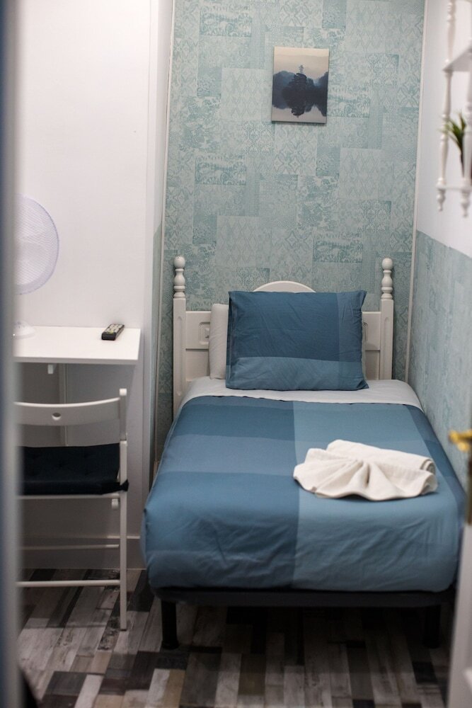 Pension Hostal Adeco