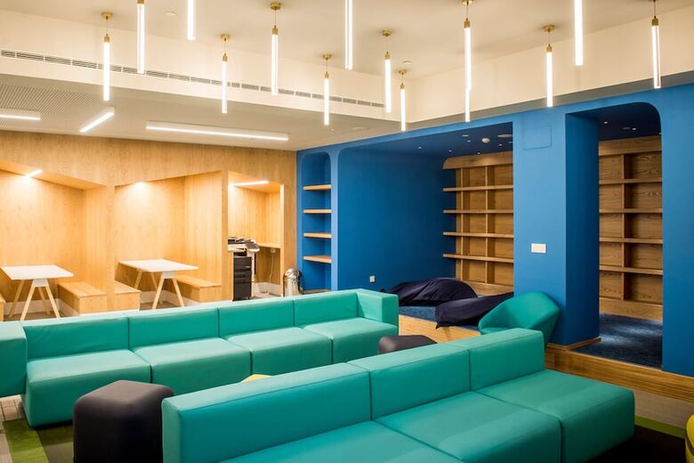 Hostal Residencia Universitaria Resa Claudio Coello - Campus Accomodation