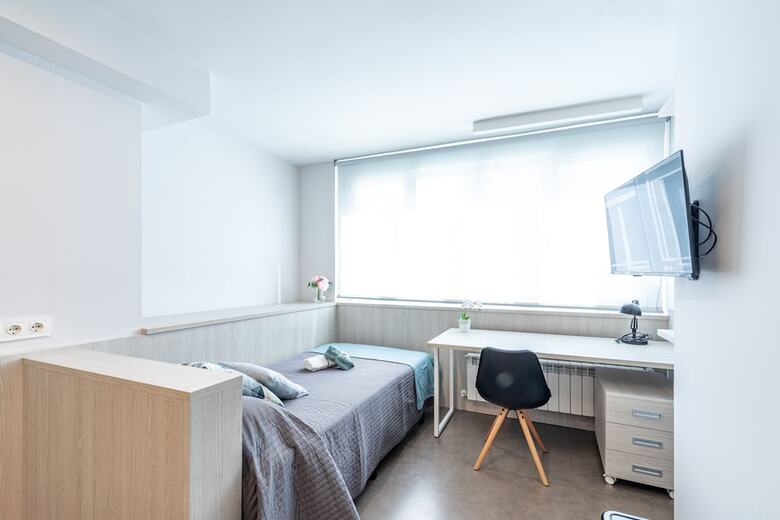 Hostal Residencia Universitaria Resa Claudio Coello - Campus Accomodation