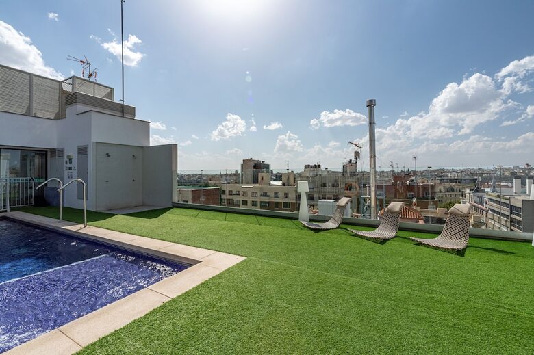 Hostal Residencia Universitaria Resa Claudio Coello - Campus Accomodation