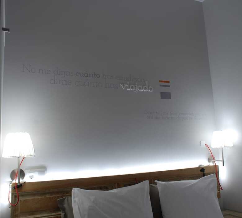 Diezmadrid Hostal