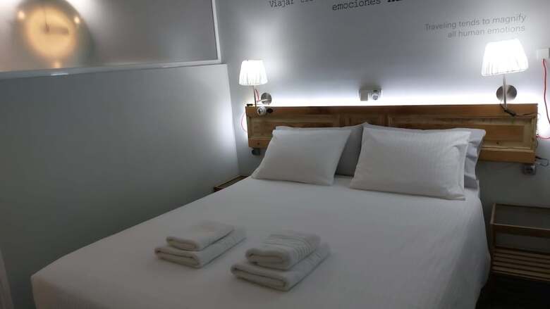 Diezmadrid Hostal