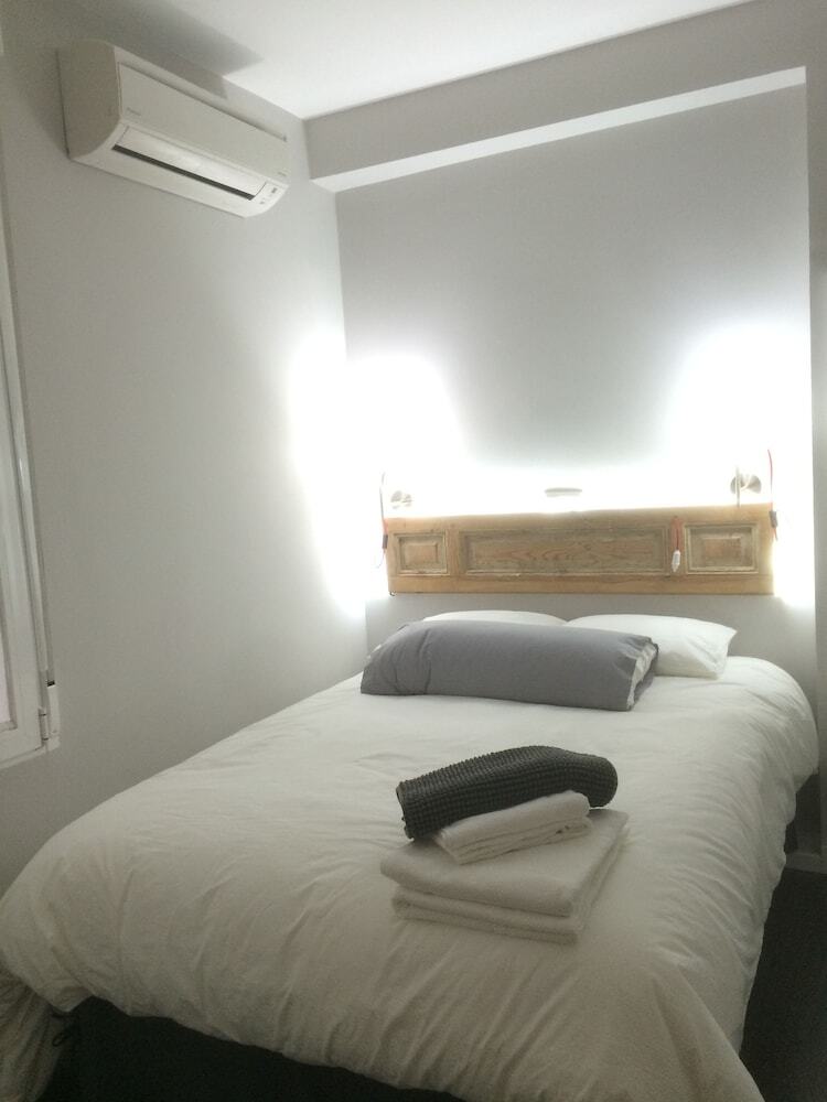 Diezmadrid Hostal