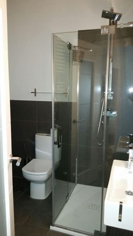 Diezmadrid Hostal