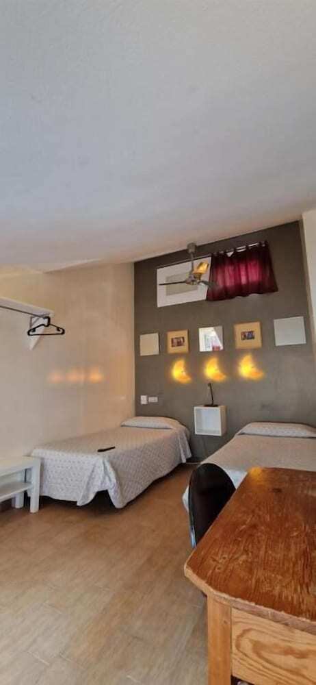 Hostal Dolcevita