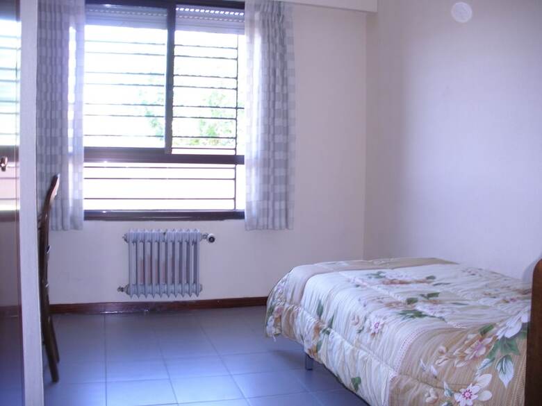 Hostal Hispania Residence - Hostel