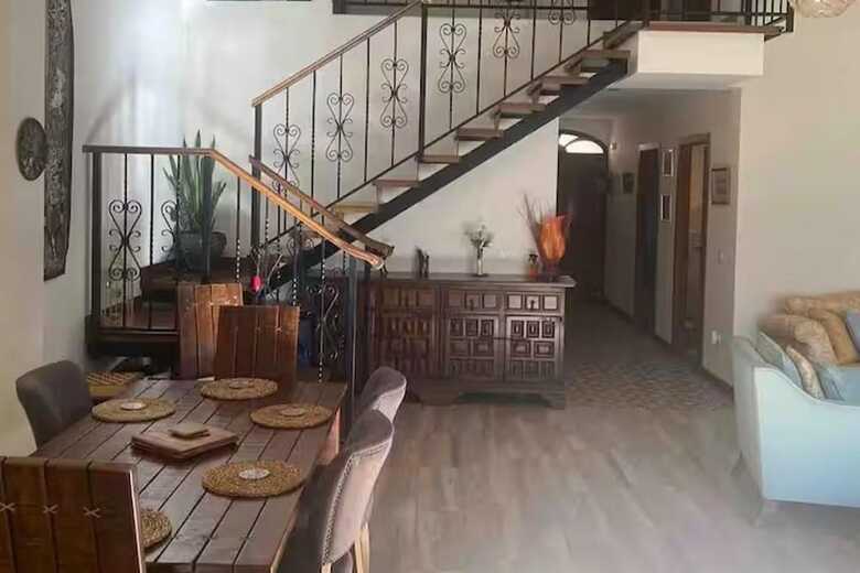 Residencia House -sleeps6, Pet Friendly, Garden, Fireplace
