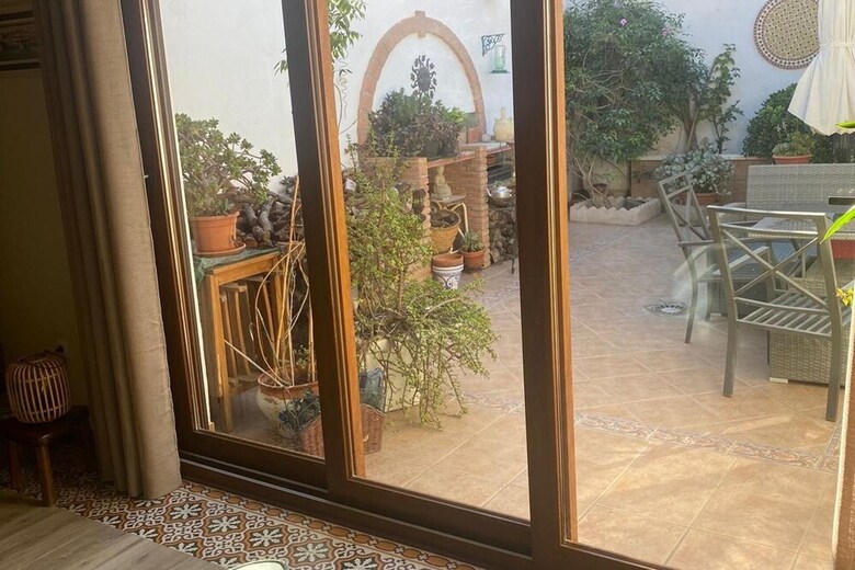 Residencia House -sleeps6, Pet Friendly, Garden, Fireplace