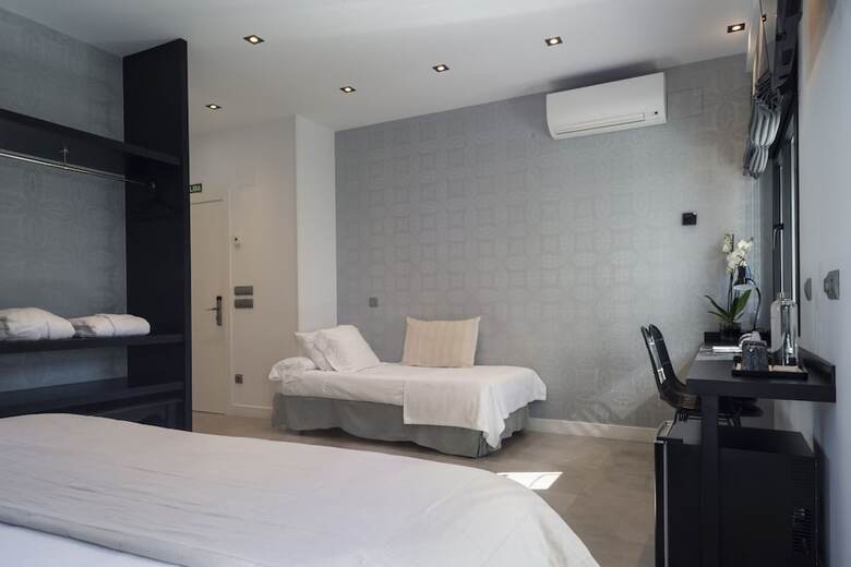 Hotel La Playa