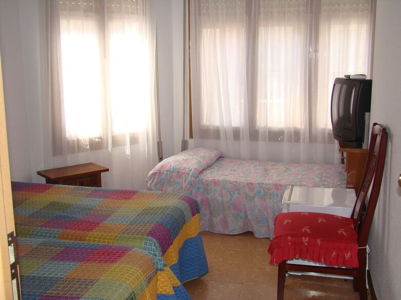 Pension Hostal Platja