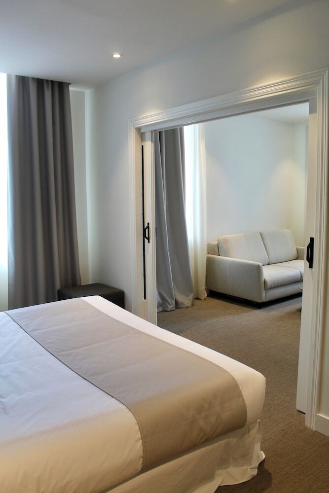 Hotel Mondrag�n