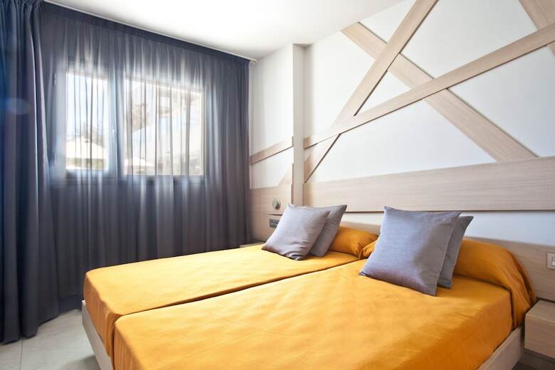 Aparthotel Ryans Ibiza Apartments - Adults Only