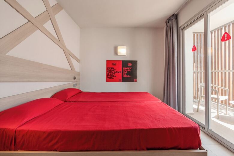 Aparthotel Ryans Ibiza Apartments - Adults Only