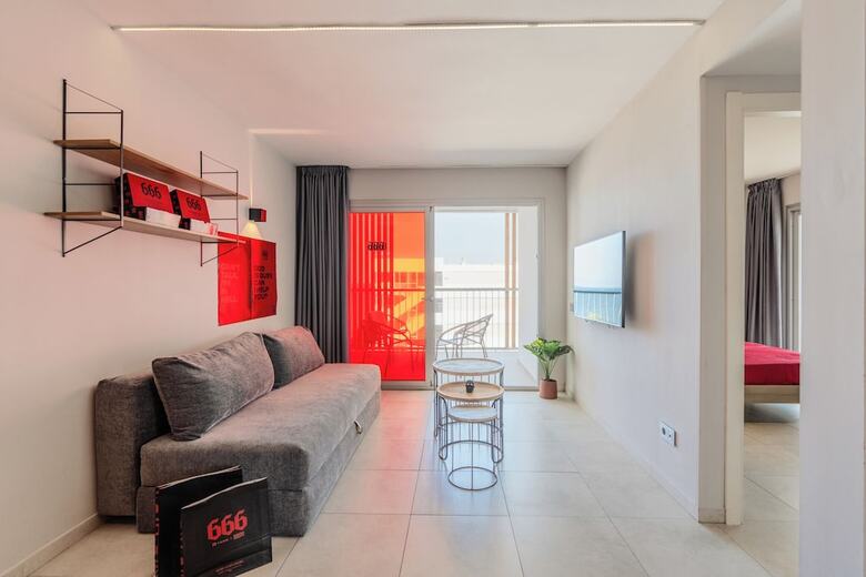Aparthotel Ryans Ibiza Apartments - Adults Only