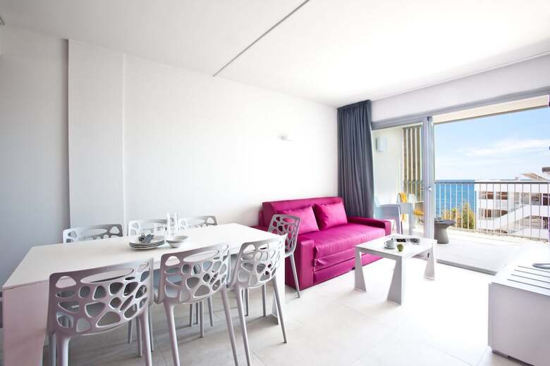 Aparthotel Ryans Ibiza Apartments - Adults Only