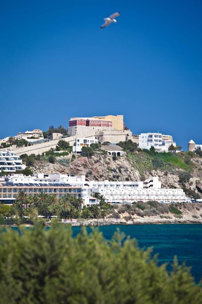 Aparthotel Ryans Ibiza Apartments - Adults Only