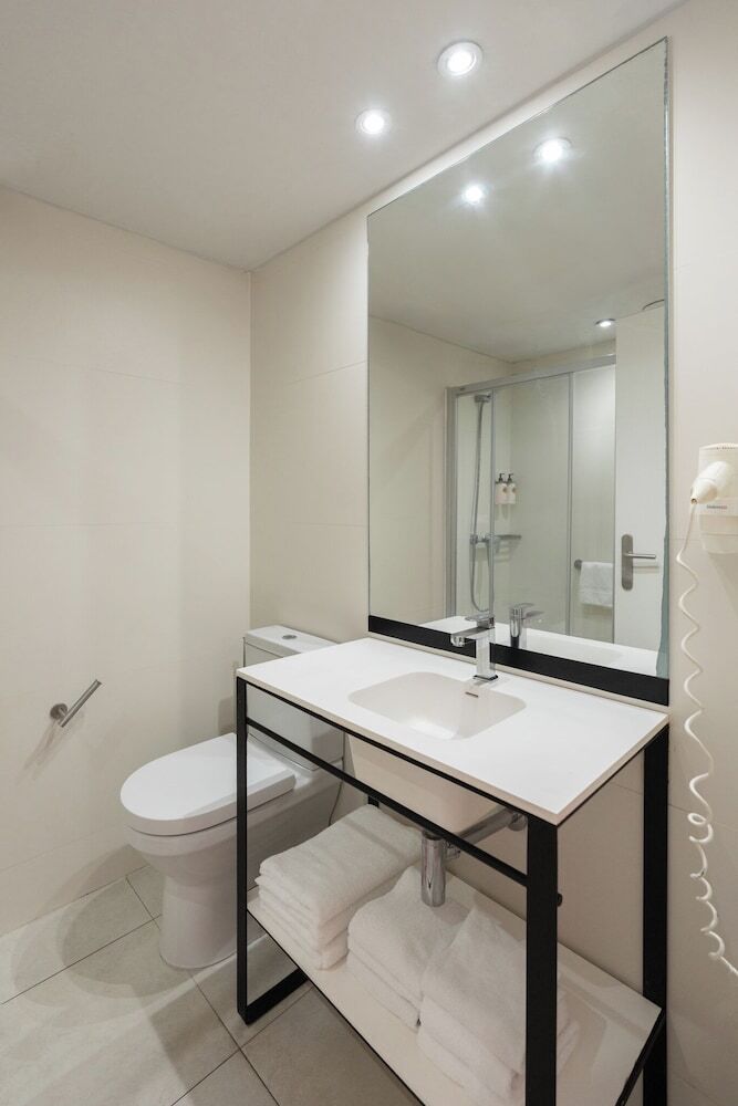 Aparthotel Ryans Ibiza Apartments - Adults Only