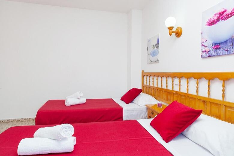 Aparthotel Apartamentos Puet