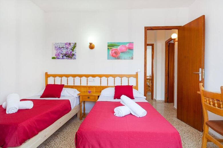 Aparthotel Apartamentos Puet