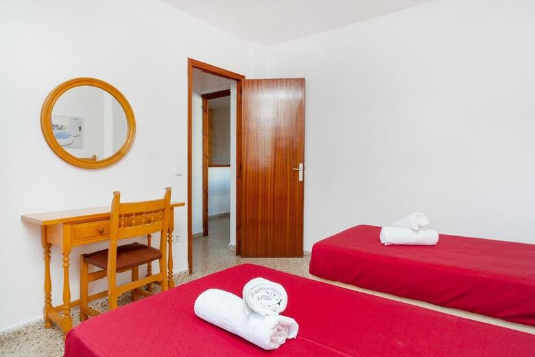 Aparthotel Apartamentos Puet