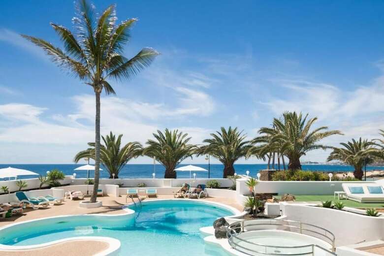 Hotel Neptuno Suites - Only Adults