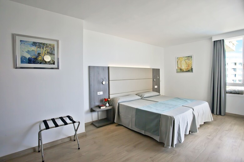Aparthotel Playa Dorada