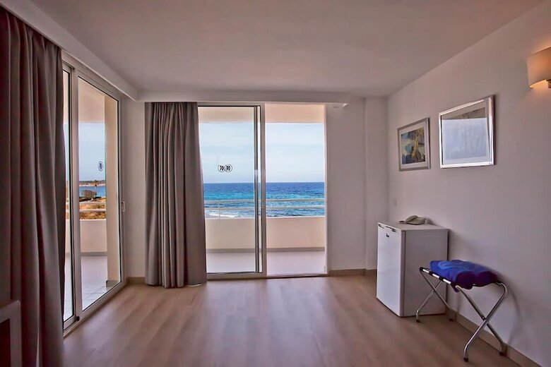 Aparthotel Playa Dorada