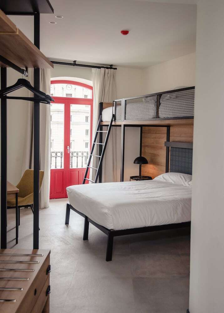 Hotel Latroupe La Granja