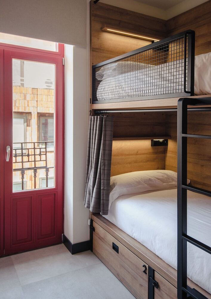 Hotel Latroupe La Granja