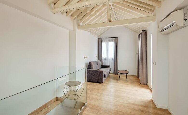 Aparthotel Sercotel Granada Suites