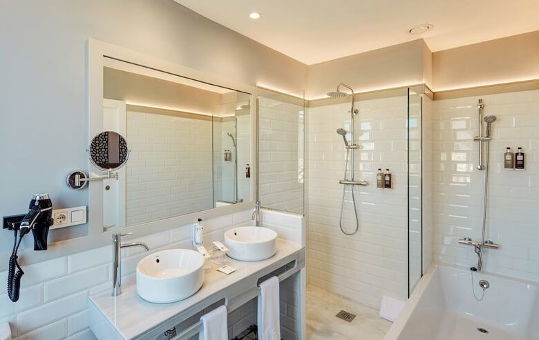 Aparthotel Sercotel Granada Suites