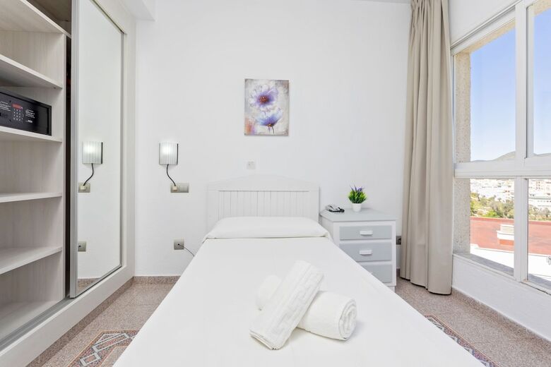 Hostal Molins Park