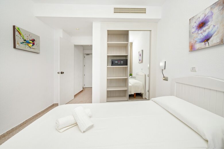 Hostal Molins Park