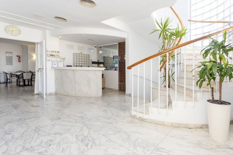 Hostal Molins Park
