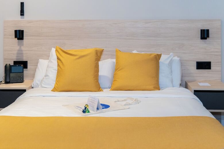Hotel Dorm4you Arena 2