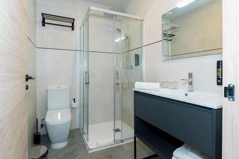 Hotel Dorm4you Arena 2
