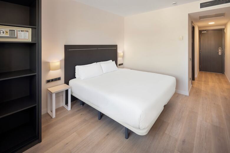 B&B Hotel Barcelona Rubi