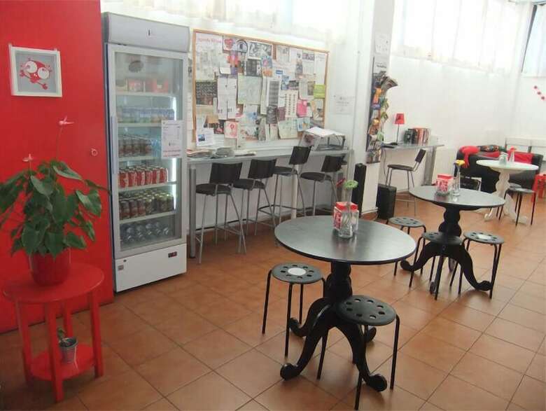 Hostal Bilbao Akelarre Hostel