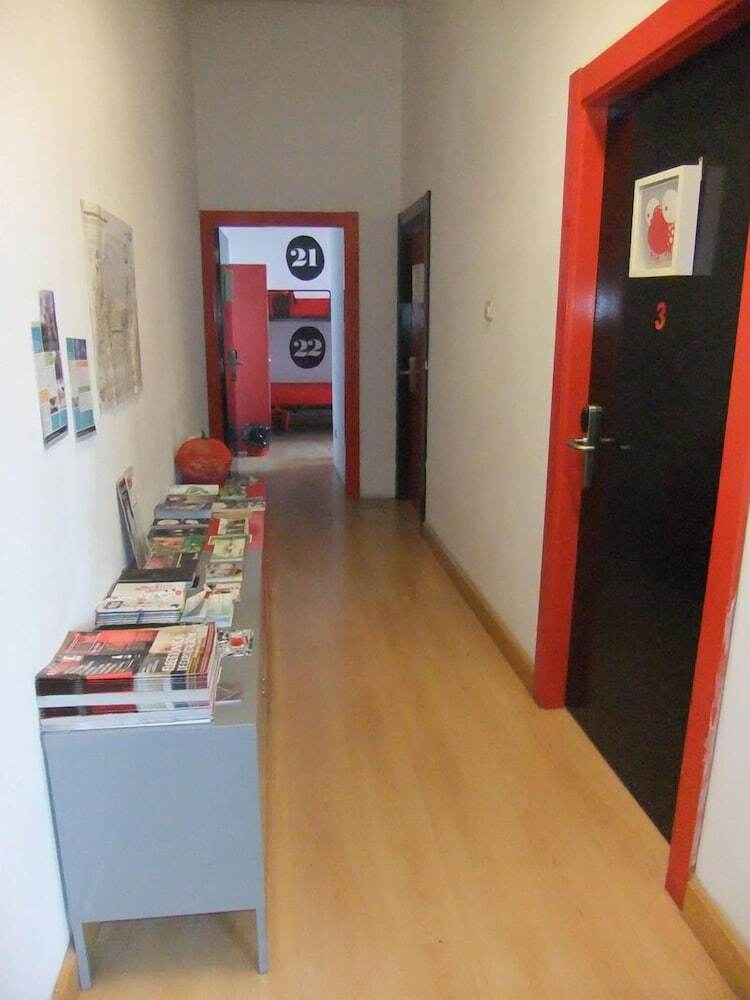 Hostal Bilbao Akelarre Hostel