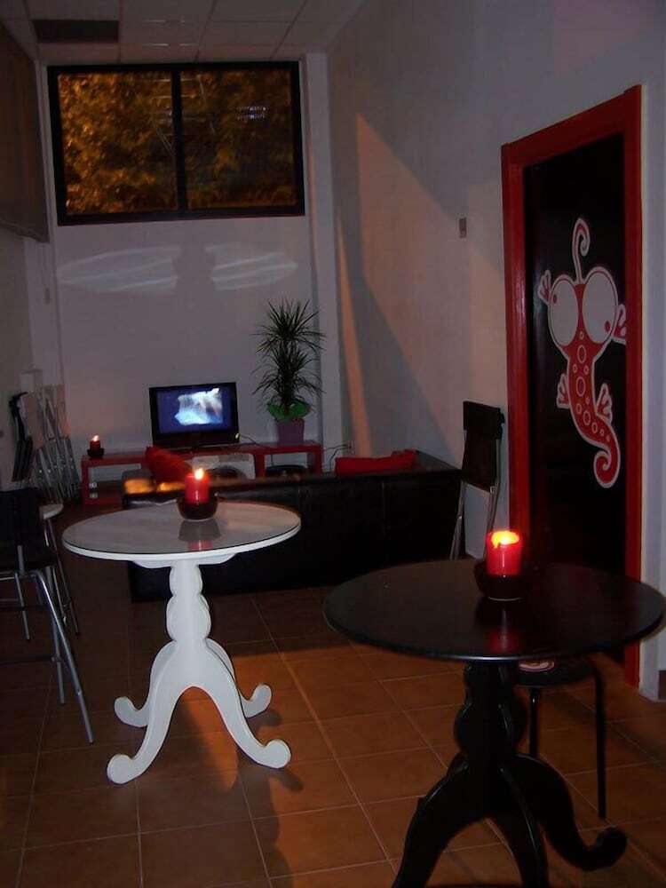 Hostal Bilbao Akelarre Hostel
