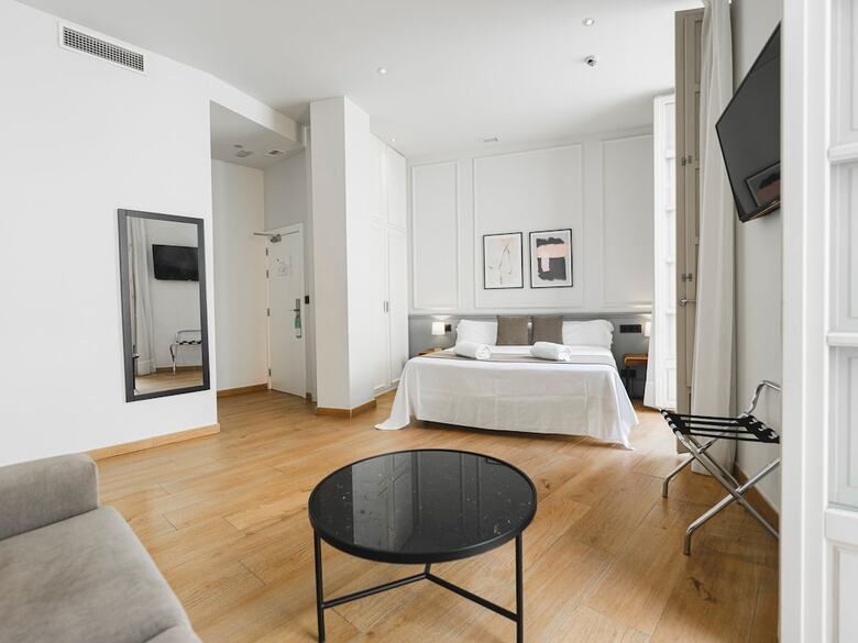 Alcazaba Premium Hotel