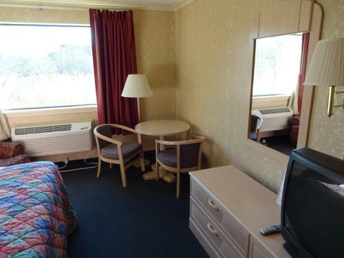 Hotel Hilltop Express Inn