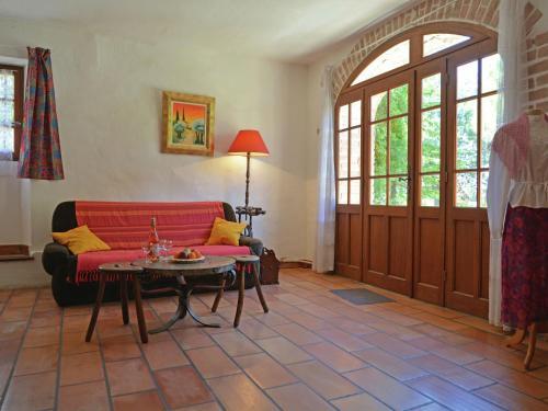 Holiday Home Vieux Mas Martial Bagard