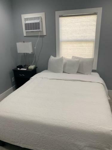 Everglades City Motel