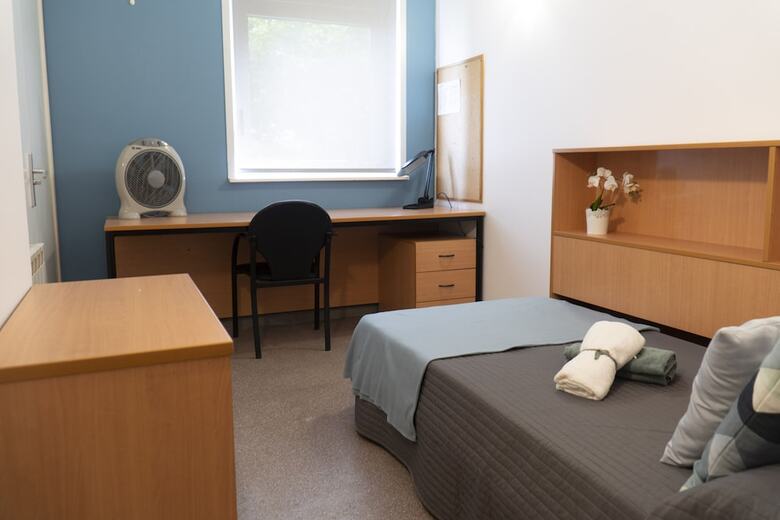 Hostal Residencia Universitaria Resa Campus de Montilivi