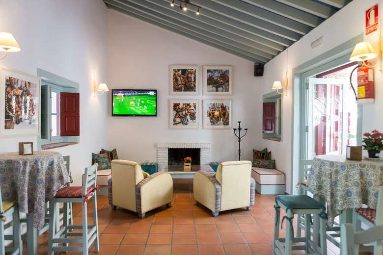 Hotel & Restaurant Cortijo Del Arte