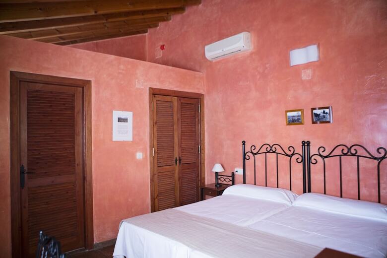 Hotel & Restaurant Cortijo Del Arte