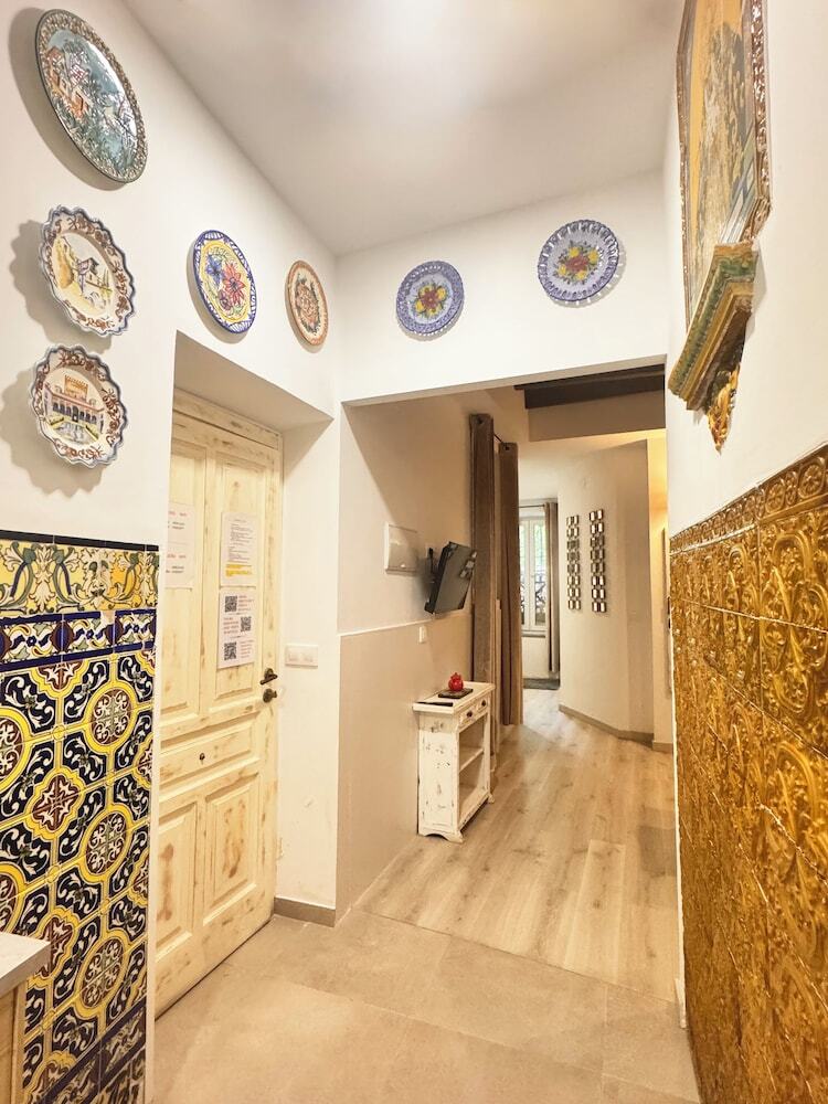 Palace House H�rcules