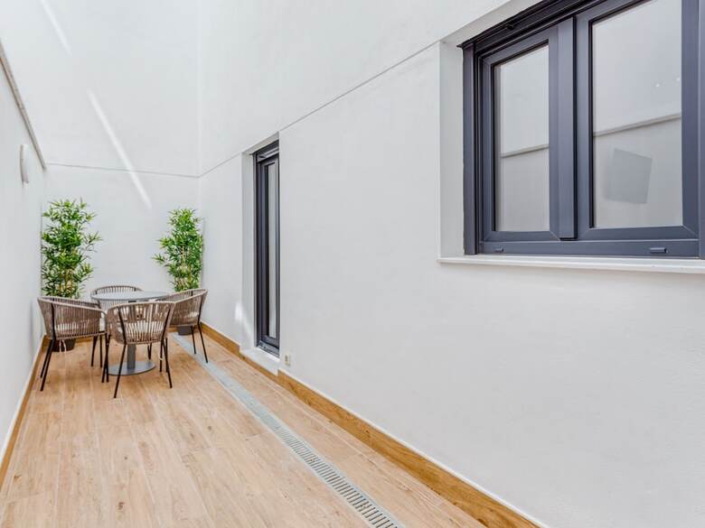 Aparthotel Limehome M�laga Calle Ancha Del Carmen